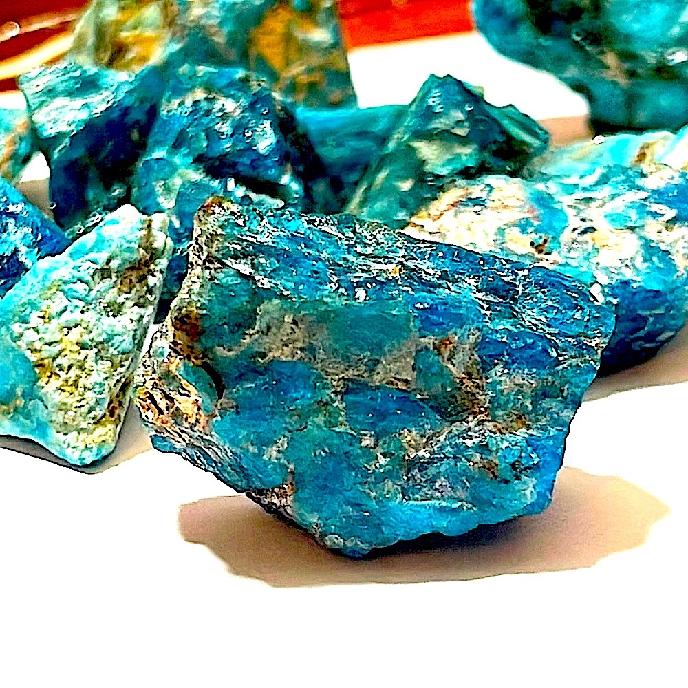💎 Raw & Gemmy 💎 Neon Blue Apatite Fam